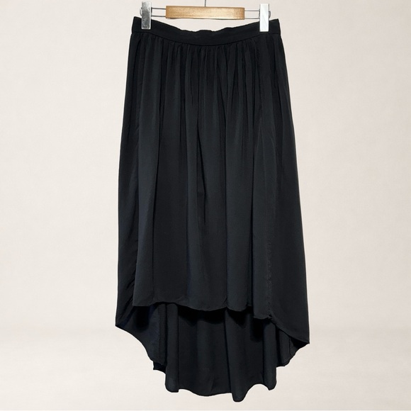 Talula Dresses & Skirts - Talula Black High-Low Skirt